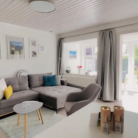 Sonnensteg 5 - Ein Tag Am *